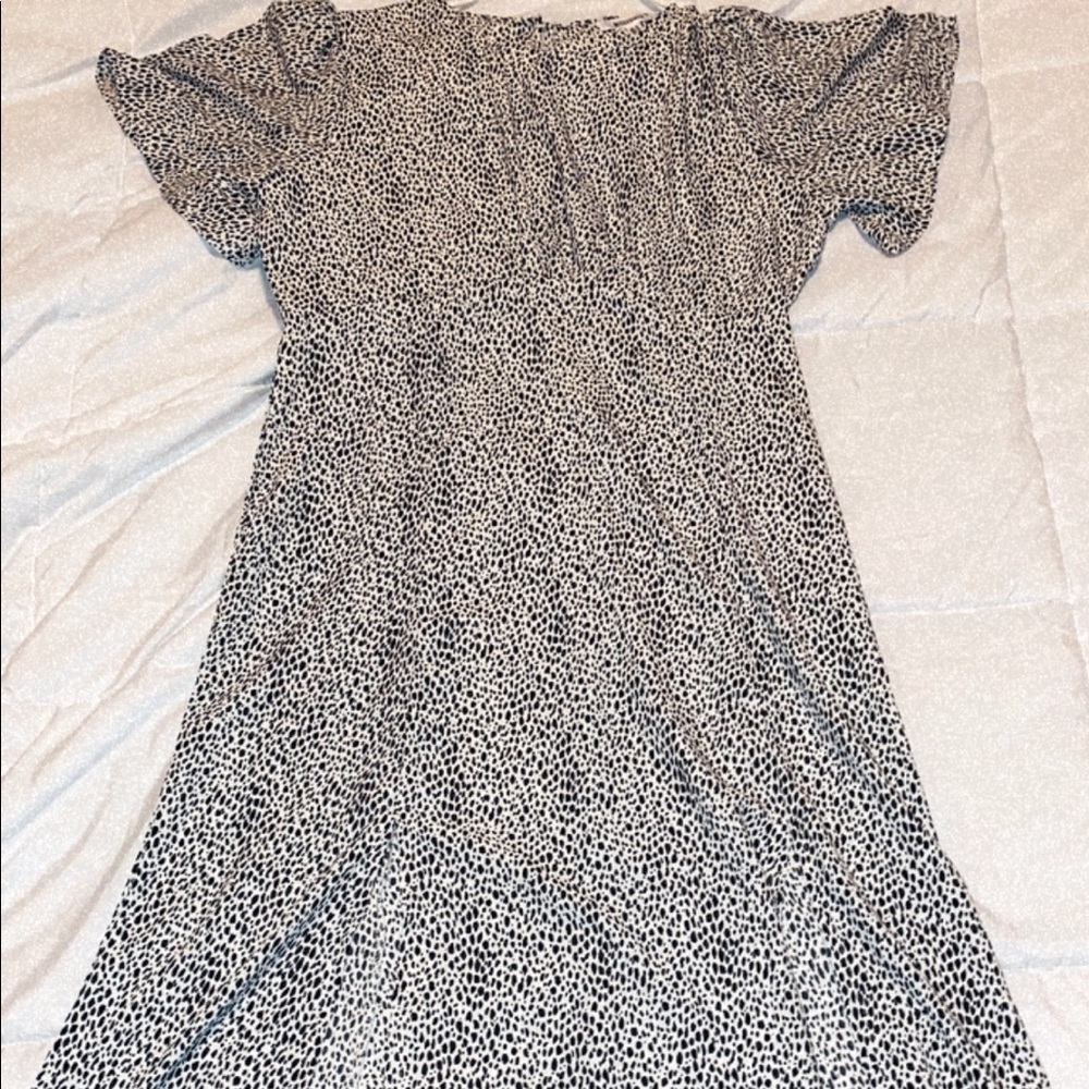 White Dalmatian print flutter sleeve midi dress